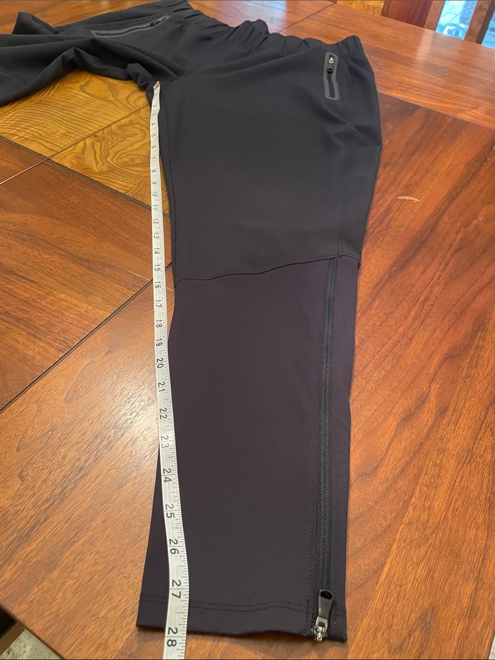Under Armour Black Jogger Pants with Reflective Zippers C95 - Picture 11 of 13